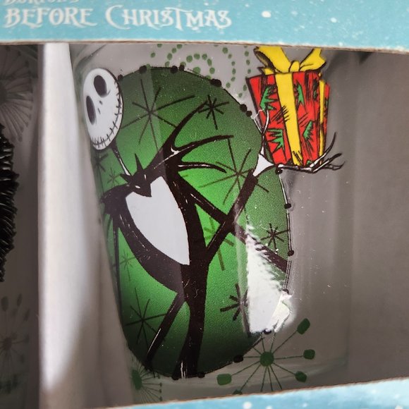 Disney Nightmare Before Christmas Holiday Shot Glass Set 4 1.5oz NIB - Picture 6 of 7